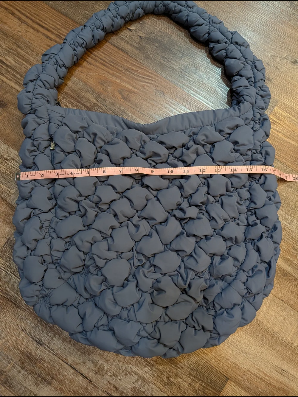 Aritzia Babaton Curator Bigger Bag Puffer Pillow Hobo in Vintage Navy Blue